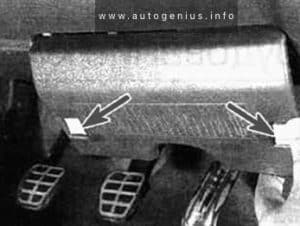 Volkswagen Jetta (A3; 1992 - 1999) - fuse and relay location - passenger compartment